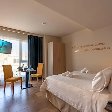 Ddream Hotell 3*